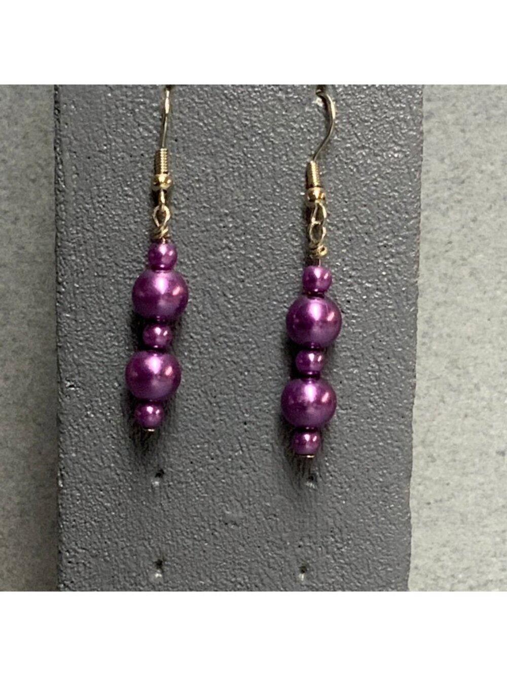 Dangle Pierced Earrings 2 In Purple Pearl Beaded Silver Hook Retro Vintage Glam